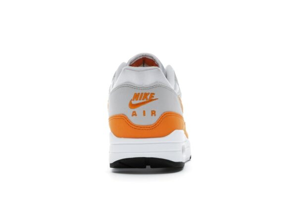 air max 1 magma orange where to buy