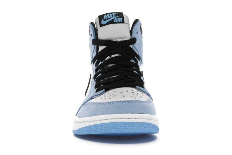 air-jordan-1-high-university-blue-3