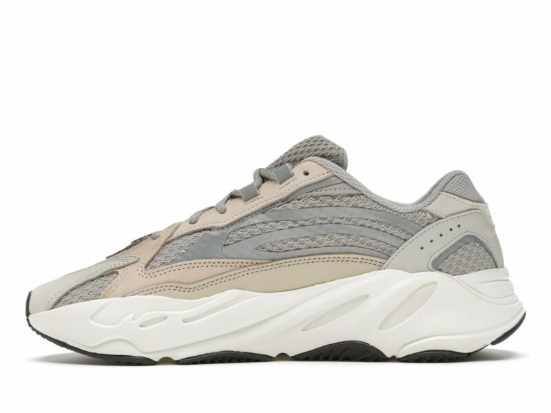 yeezy-700-cream