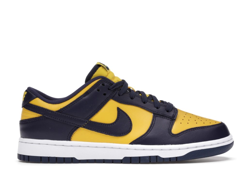mens nike dunk low michigan stores