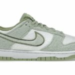 Nike-Dunk-Low-SE-Fleece-Pack-Honeydew